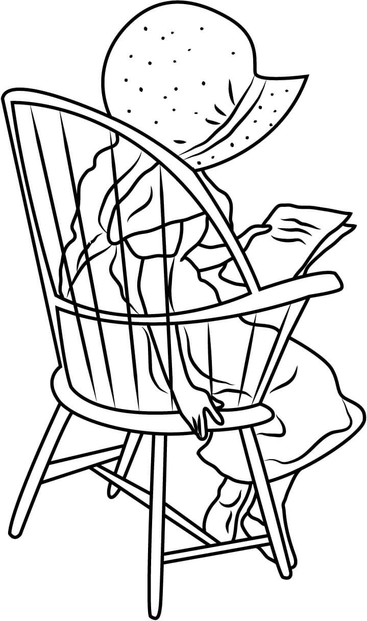 Holly Hobbie zittend op een stoel