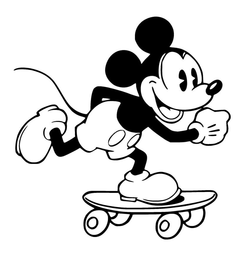 Mickey Mouse skateboarden