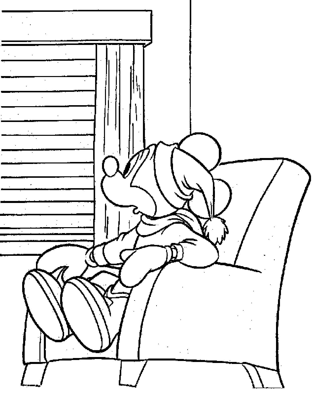 Mickey Mouse zittend op stoel