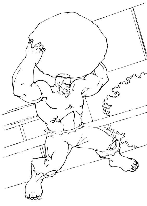 Hulk met een kasseien in zijn handen boven zijn hoofd en een rustige uitdrukking op zijn gezicht